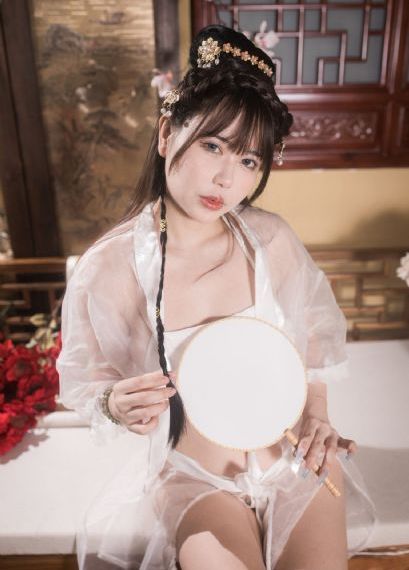 欧美大白屁股bbbxx_BD英语电影全集观看