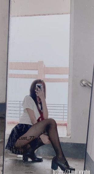 97人人模人人爽人人少妇_高清电影