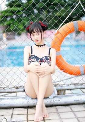 av三级写真有码在线看_BD国语超清在线观看