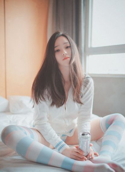 啊啊啊++日本情侣不雅动态图_剧情片完整版观看