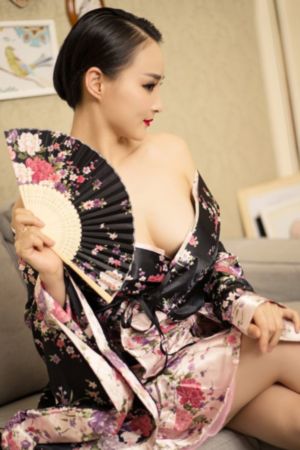 国产婷婷国语对白_720HD在线观看
