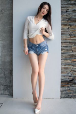 黄色自拍网_1080P免费在线播放