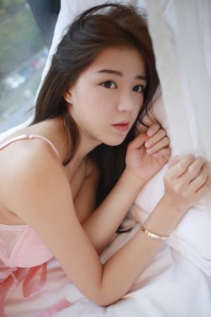 三级av免费香港在线观看_1080电影完整版