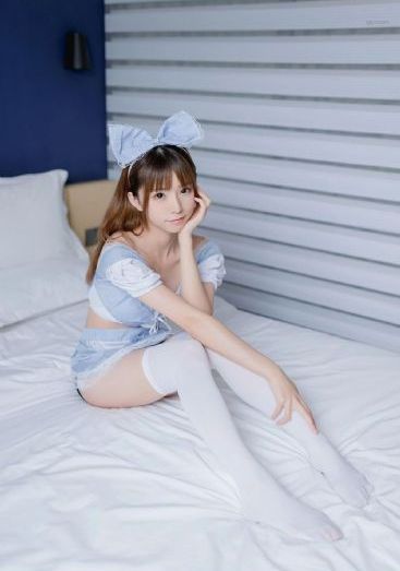 亚洲精品秘一区二区三小_1080P高清完整版播放