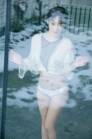亚洲女同疯狂唾液舌吻美女口水_国语版全集