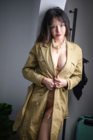 亚洲综合一页_在线观看免费版